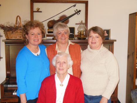 13580544_303673450021210_8300449461203521639_o